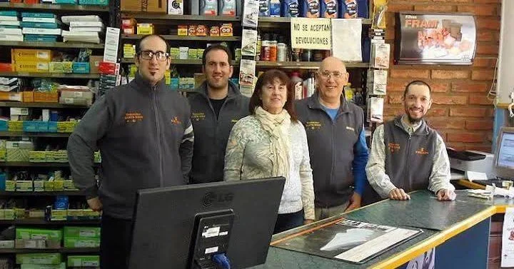 Repuestos Santa Rosa - equipo