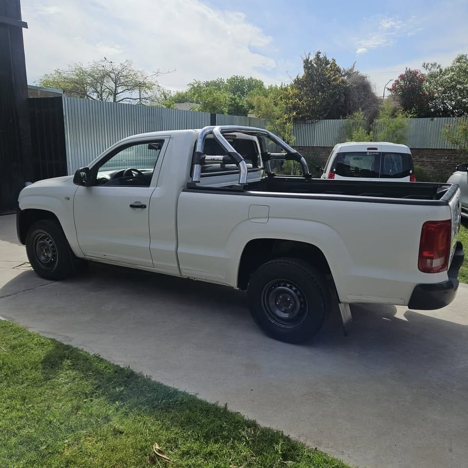 2014-Volkswagen-amarok-cabina-simple-4x4_04