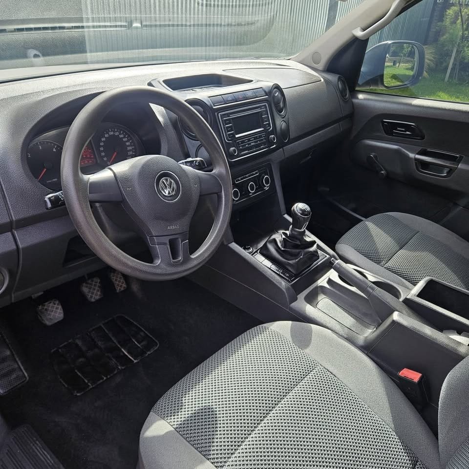 2014-Volkswagen-amarok-cabina-simple-4x4_06
