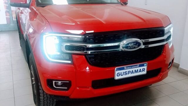 Ford-Ranger-Diesel-2.0L-Bit-4×4-XLT-0km-2025_00