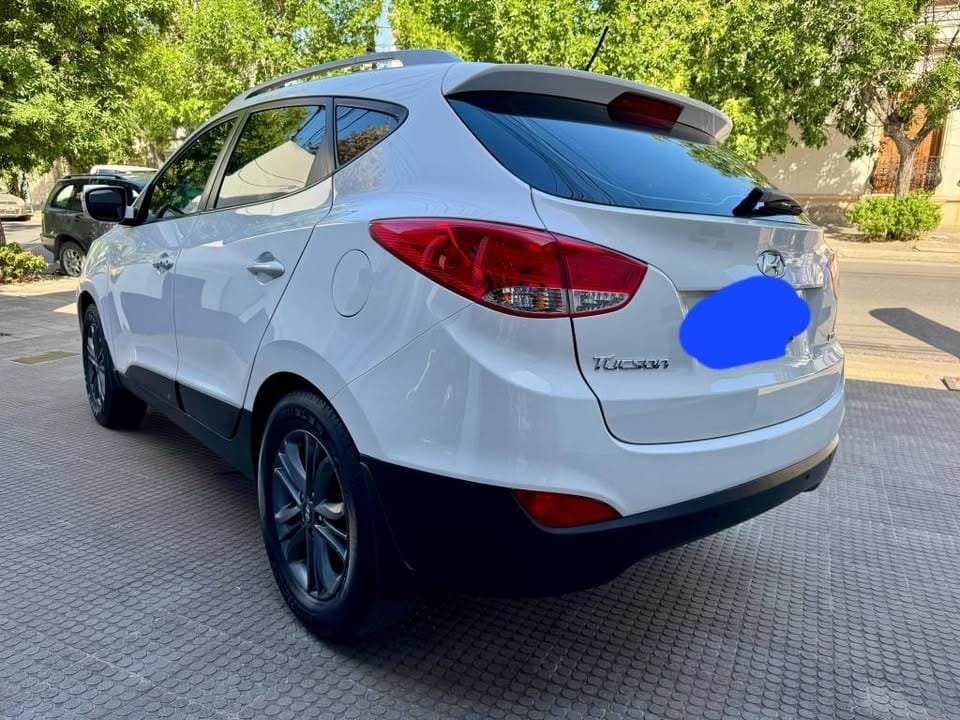 HYUNDAI-TUCSON-_00