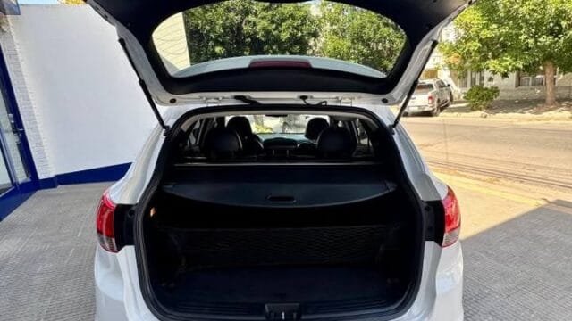 HYUNDAI-TUCSON-_02