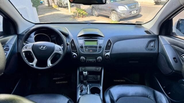 HYUNDAI-TUCSON-_05