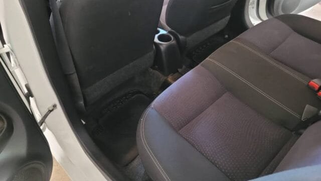 NISSAN-VERSA-EXCLUSIVE_09