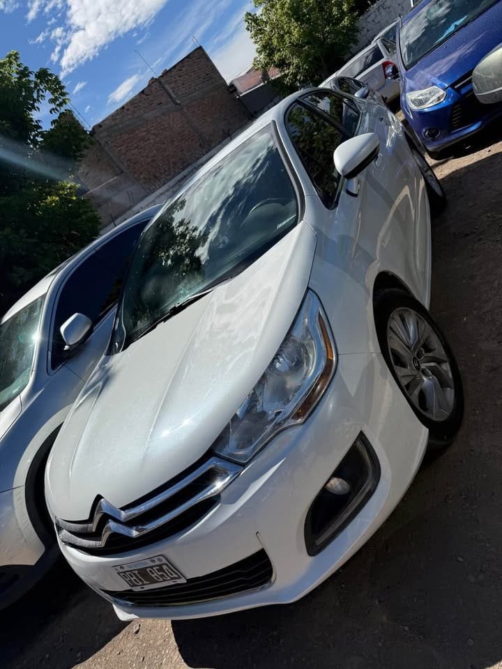 Citroen-C4-Mod-2015_02