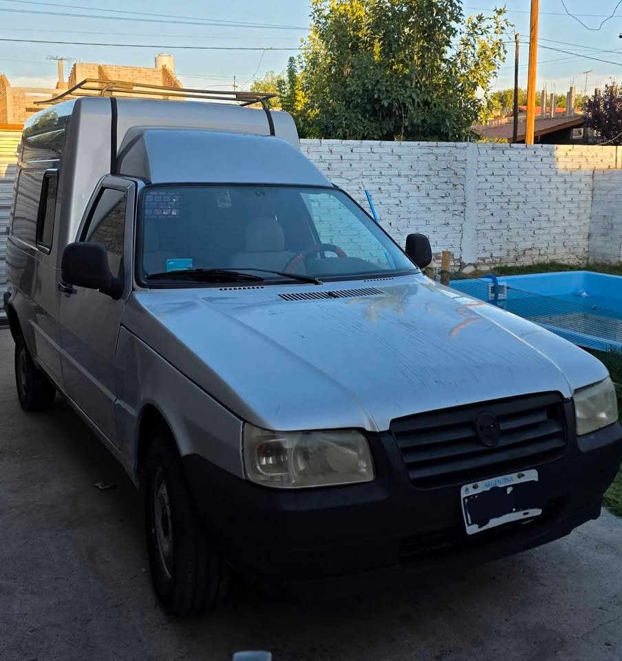 Fiorino-furgon-nafta-2011_00