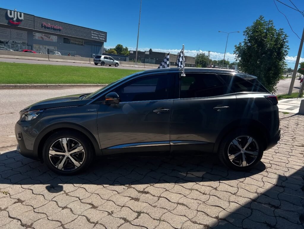 Peugeot-3008-GT-LINE-03