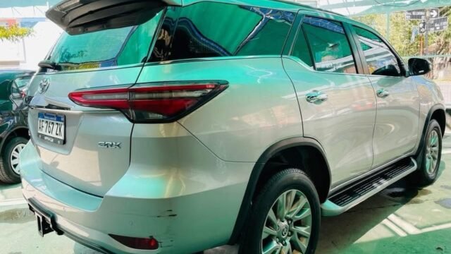 TOYOTA-SW4-SRX-2023-02