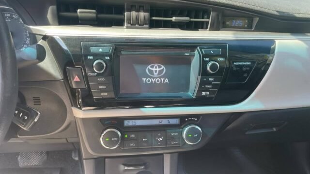 Toyota-Corolla-xei-cvt_08