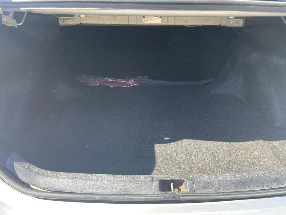 Toyota-Corolla-xei-cvt_09