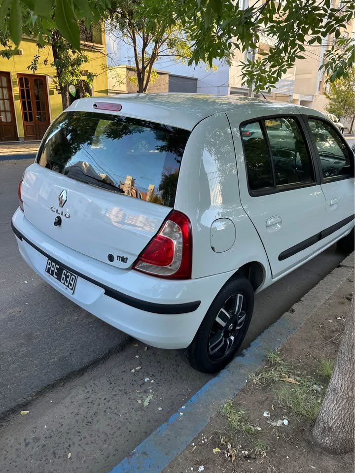 VENDO-CLIO-MIO-2016-01