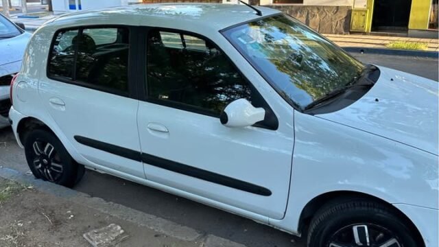 VENDO-CLIO-MIO-2016-02