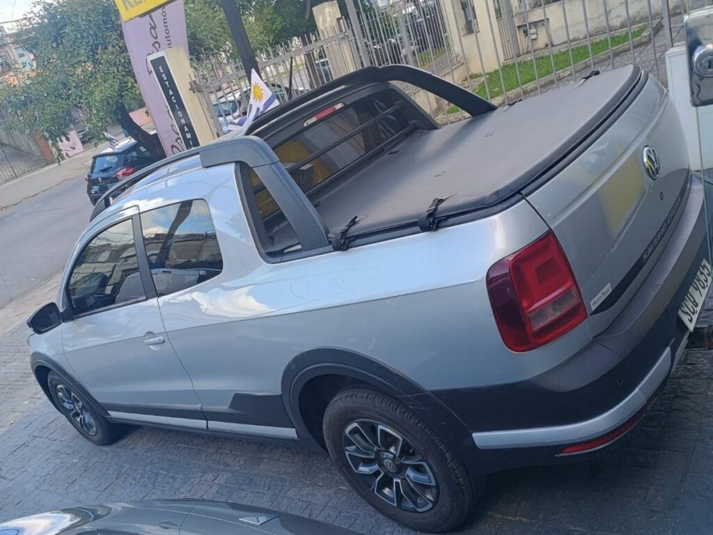 Volkswagen-Saveiro-CROSS-1.6_01