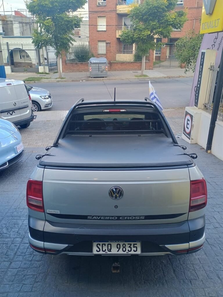 Volkswagen-Saveiro-CROSS-1.6_02