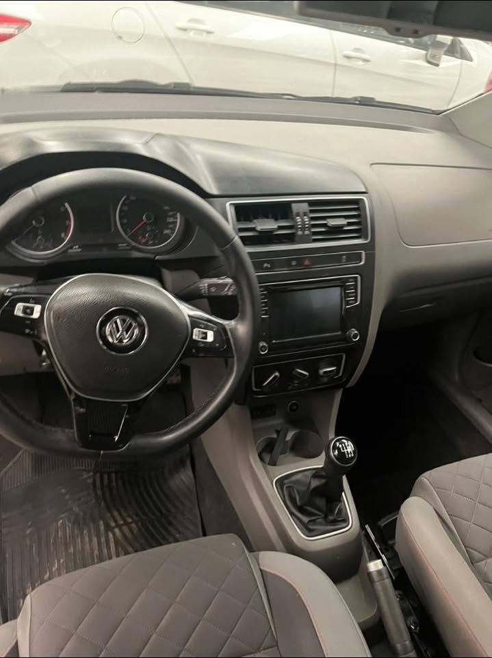 Volkswagen-Suran-Motor-1.6_04