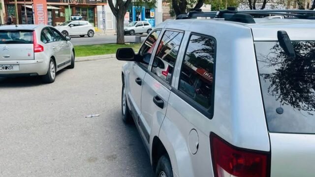 jeep-Cherokee-Laredo-CRD_03