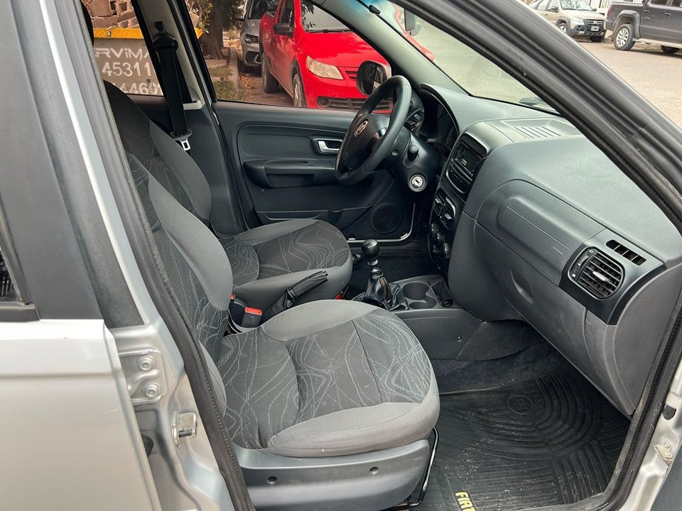 FIAT-SIENA-EL-2016_06