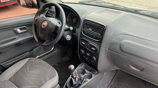 FIAT-SIENA-EL-2016_07