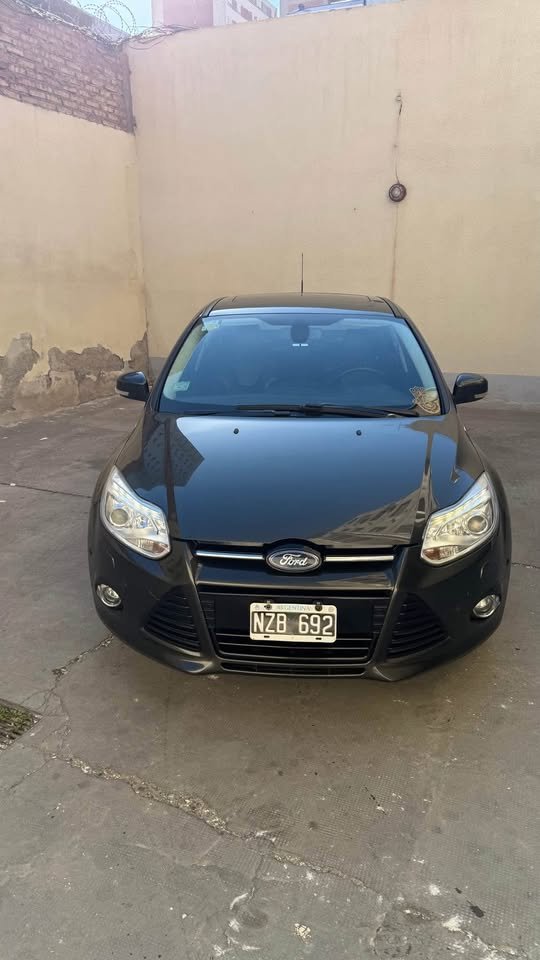 Ford-focus-2014-AUTOMATICO_04
