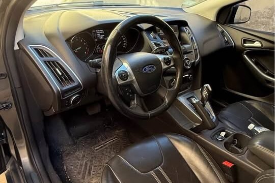 Ford-focus-2014-AUTOMATICO_08
