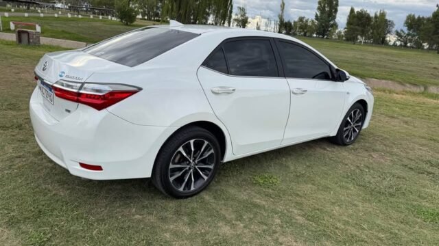 VENDO-TOYOTA-COROLLA-1_01