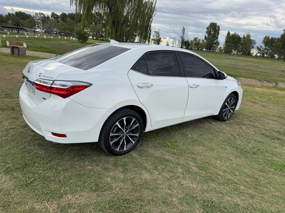 VENDO-TOYOTA-COROLLA-1_01