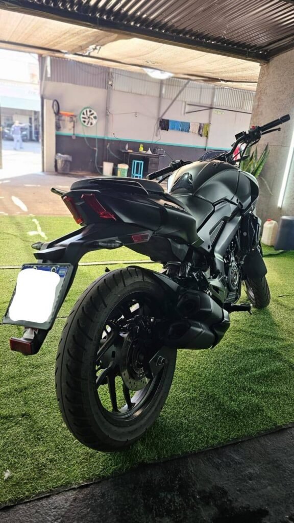 Bajaj-Dominar-250cc_01