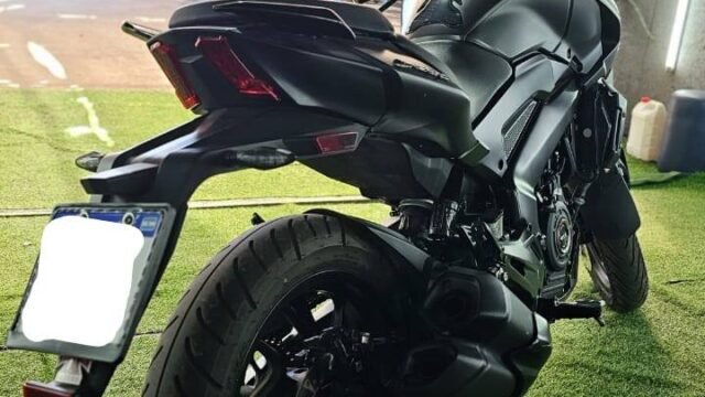 Bajaj-Dominar-250cc_01