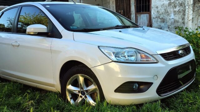 Ford-Focus-04