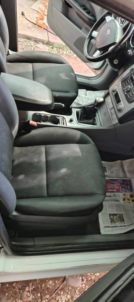 Ford-Focus-05