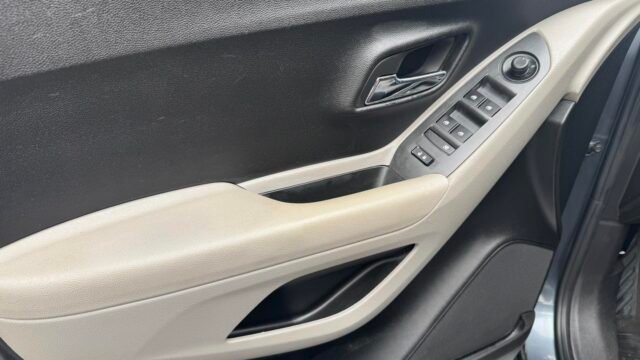 Chevrolet_Tracker_Ltz_-Manual_2014_06