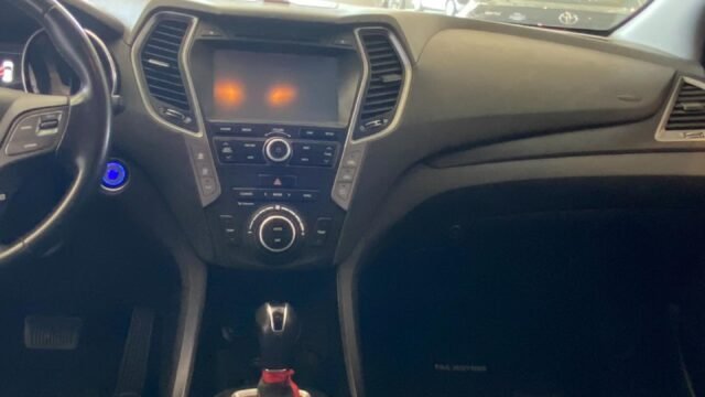 Hyundai-Santa-Fe-4×4-automatica-02