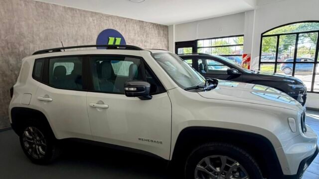 Jeep-Renegade-Longitude-02
