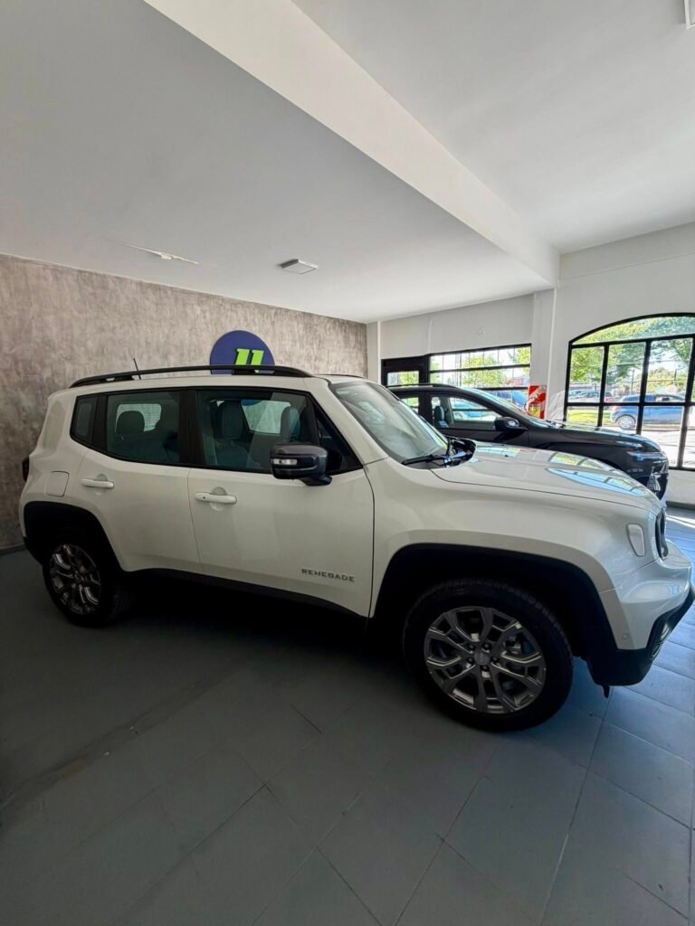 Jeep-Renegade-Longitude-02