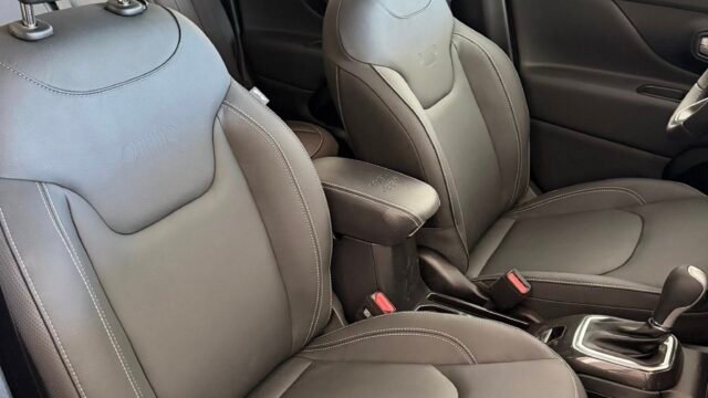 Jeep-Renegade-Longitude-05