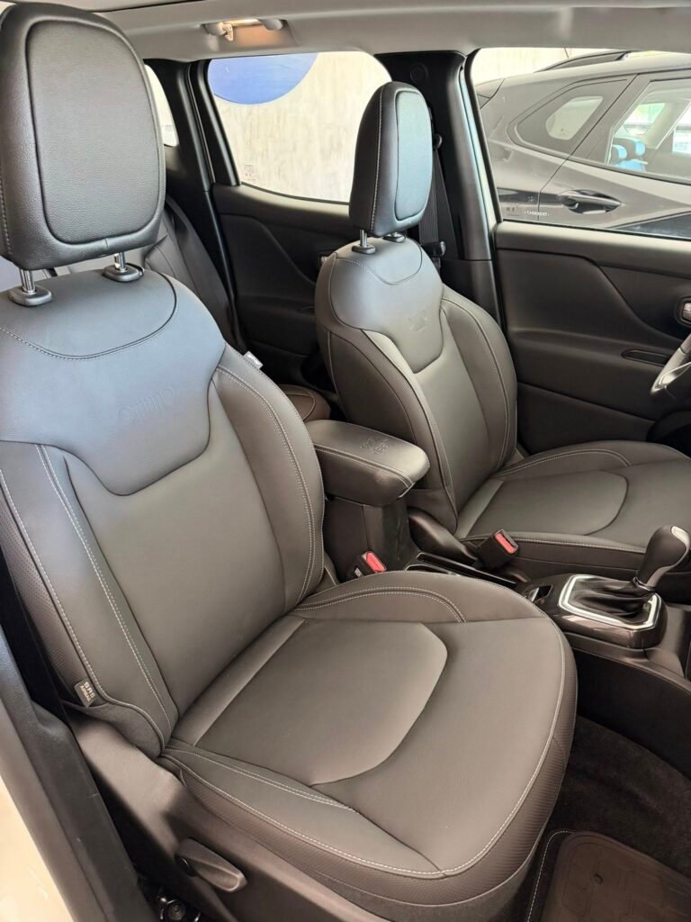 Jeep-Renegade-Longitude-05