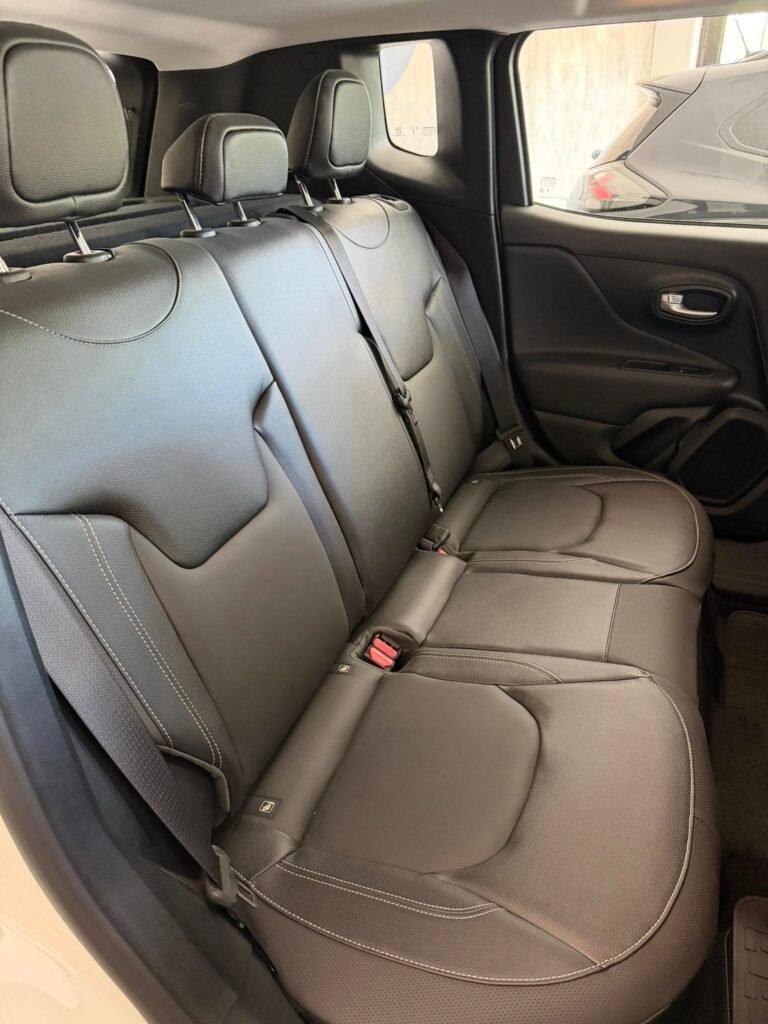 Jeep-Renegade-Longitude-06