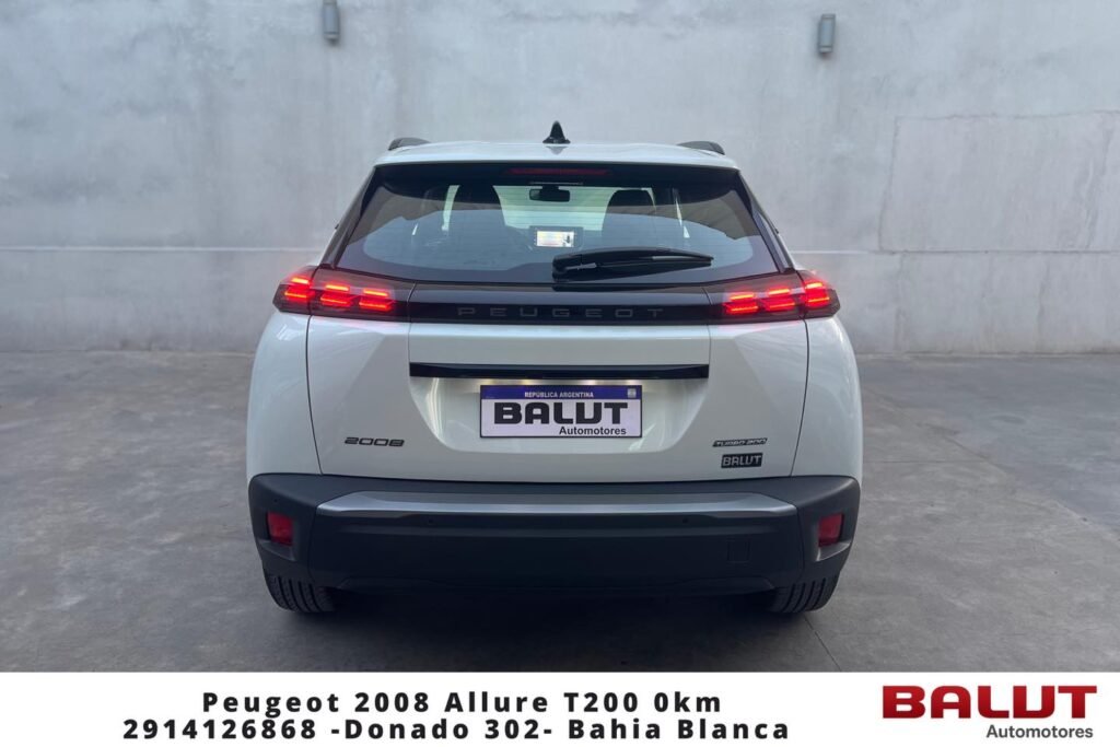 Peugeot_2008_Allure_T200_03