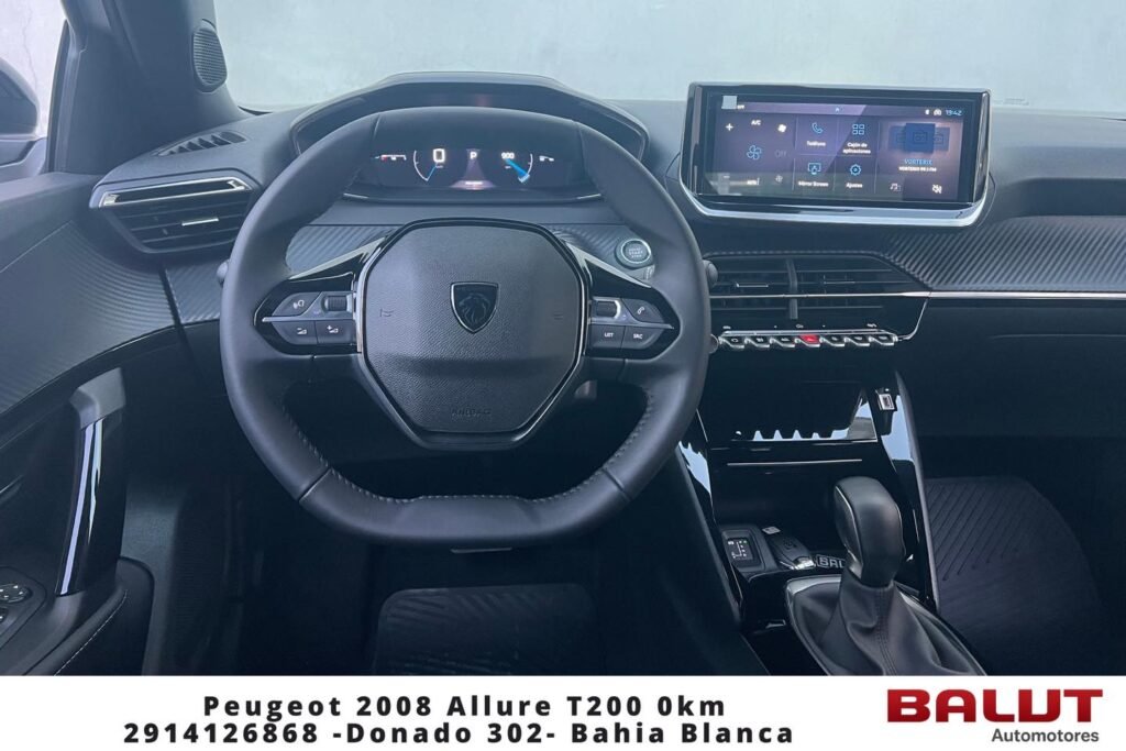 Peugeot_2008_Allure_T200_06
