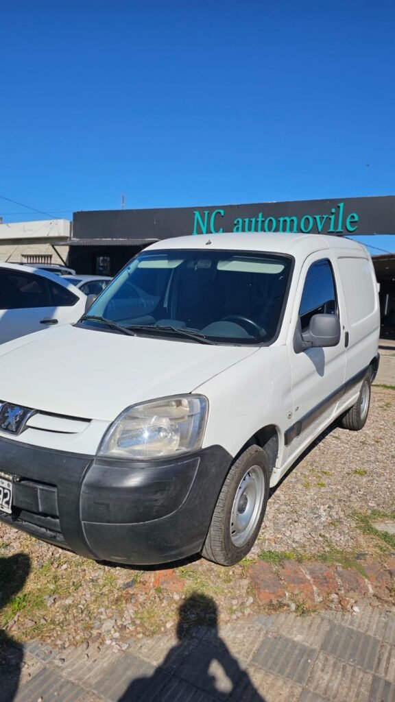 Peugeot_Partner_1_6_HDi_06