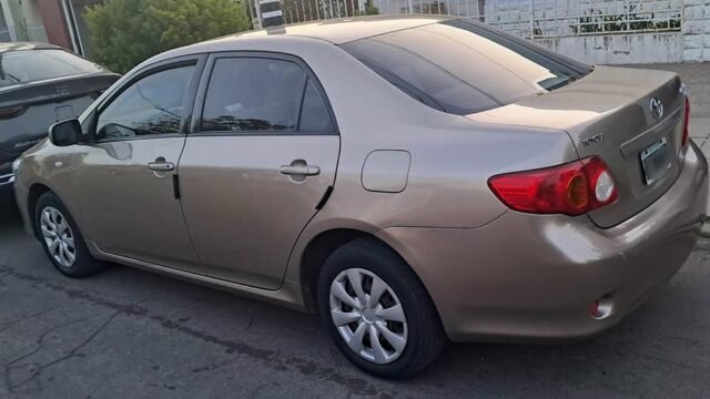 Toyota_Corolla_xli_2008_03
