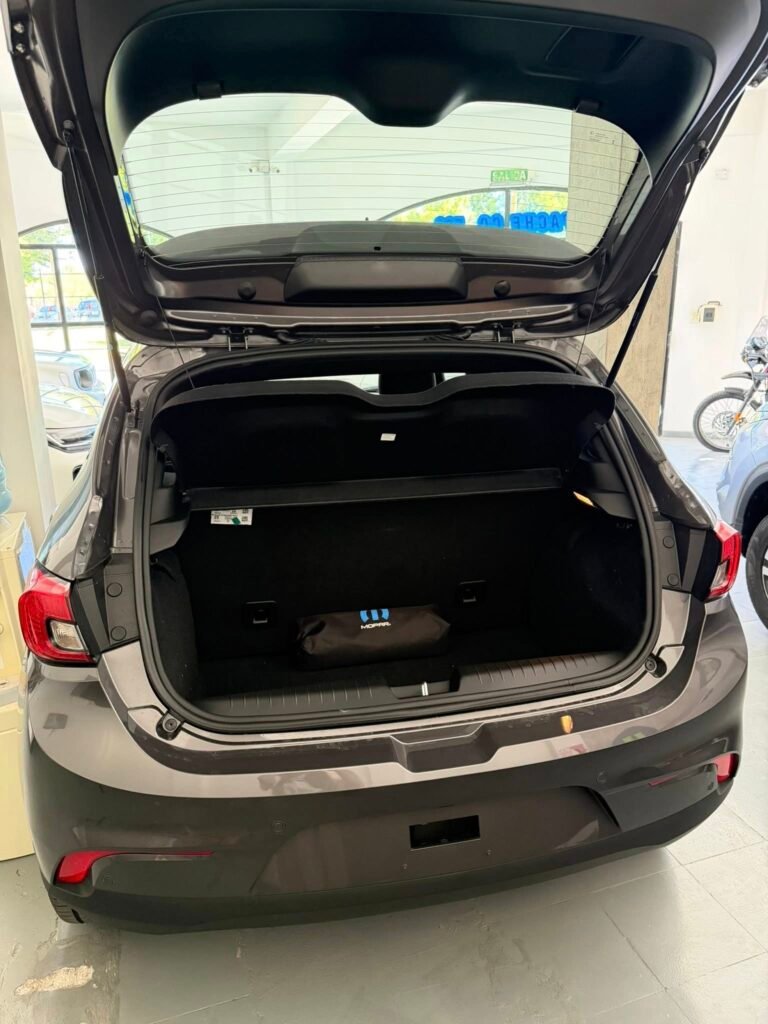 Fiat-Argo-1-3-Drive-005