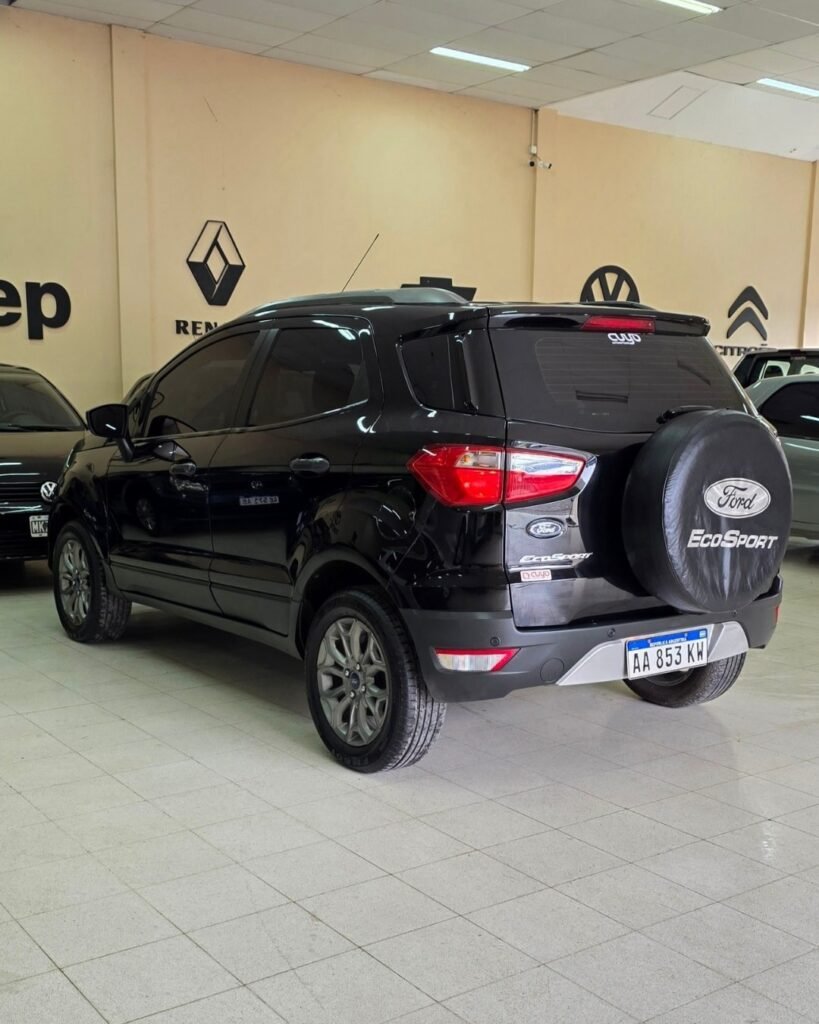 Ford-EcoSport-FreeStyle-2016-003