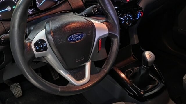 Ford-EcoSport-FreeStyle-2016-006
