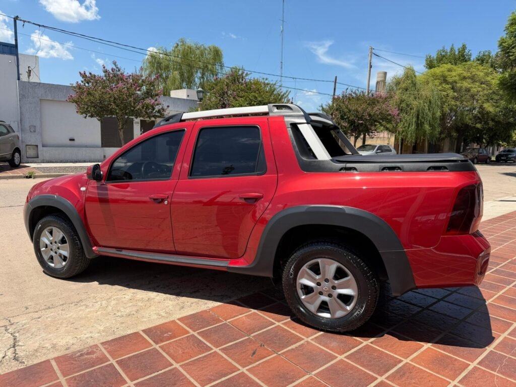 Renault-Duster-Oroch-Outsider-Plus-001