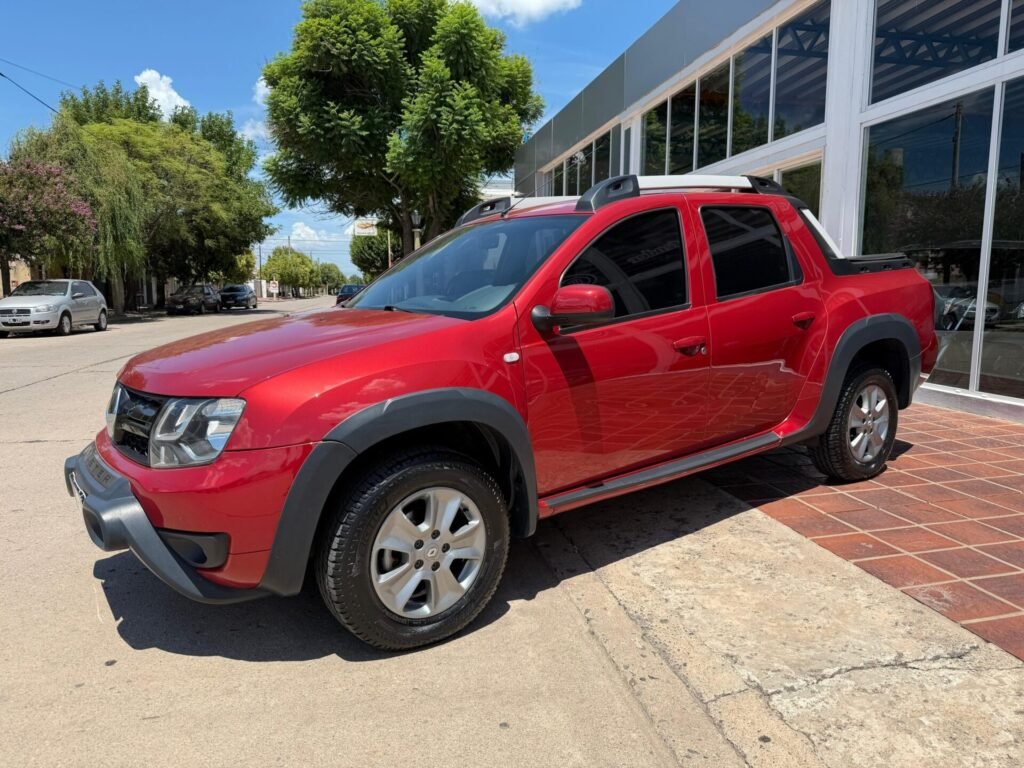 Renault-Duster-Oroch-Outsider-Plus-002