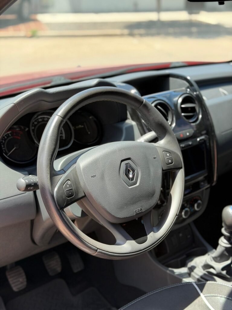 Renault-Duster-Oroch-Outsider-Plus-006