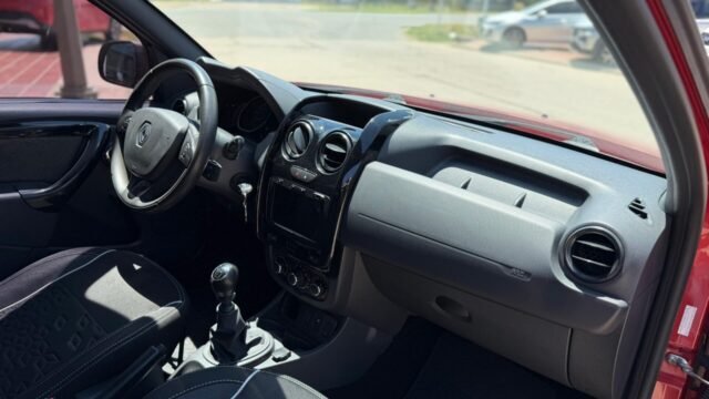 Renault-Duster-Oroch-Outsider-Plus-007