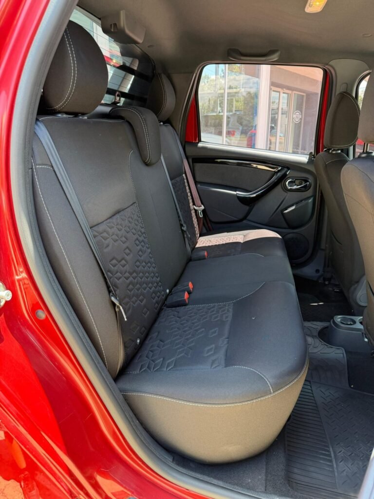 Renault-Duster-Oroch-Outsider-Plus-009