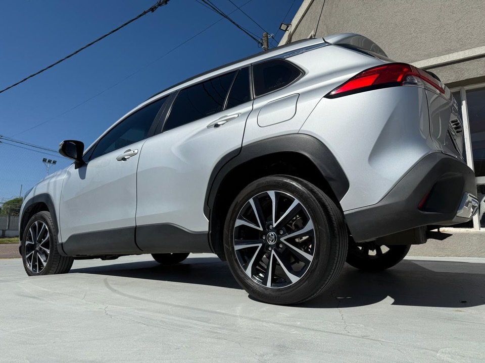 TOYOTA-COROLLA-CROSS-2022-009